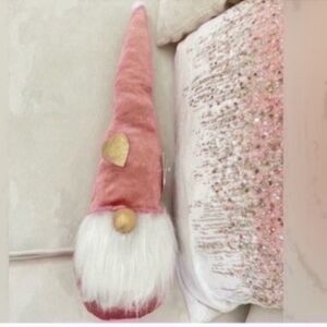NWT Pink Love Gnome